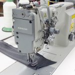 HIGHLEAD GC-20638 Double Needle Split Needle Bar Walking Foot Sewing Machine.