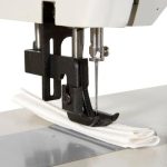 BARRACUDA 200ZW ZIG ZAG PORTABLE SEWING MACHINE - Image 3