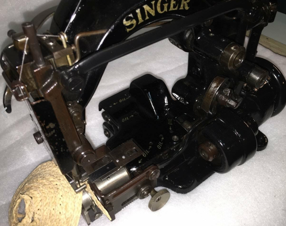 Singer Zig Zag 1124 Braid Sewing Machine Head Only City Sewing